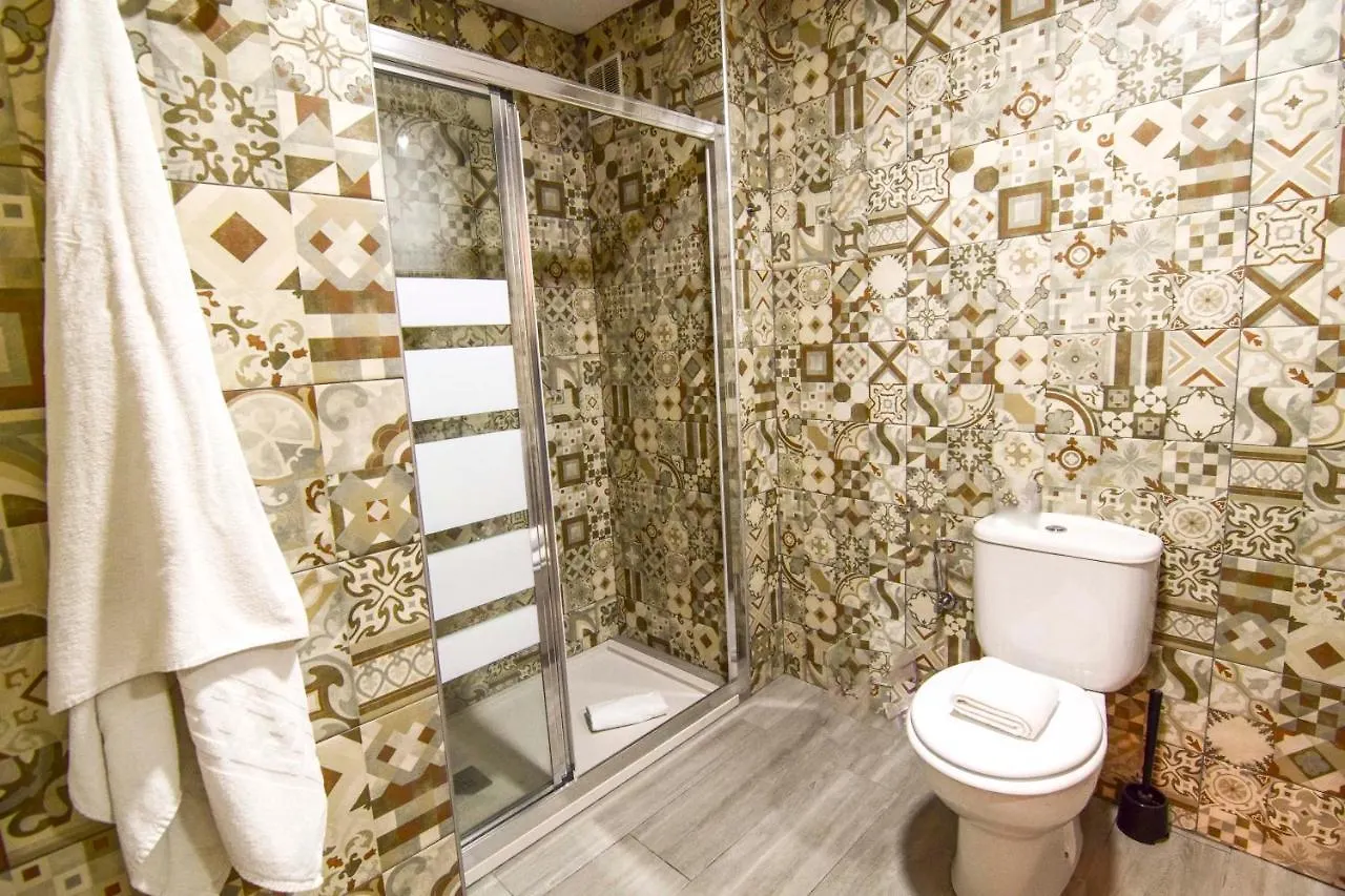 Letmalaga Economy Young Clemens Apartment Malaga